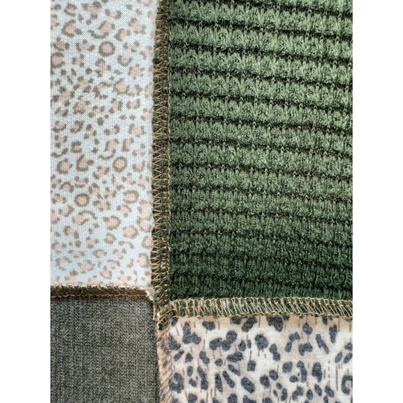Bibi Women's Pullover Sweater Waffle Knit Size L Multi Patchwork Design Leopard - Picture 10 of 12